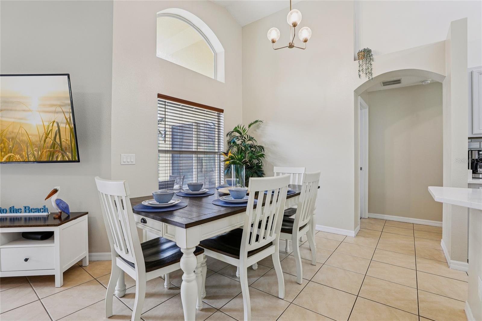 AVIANA PH 01 - Residential