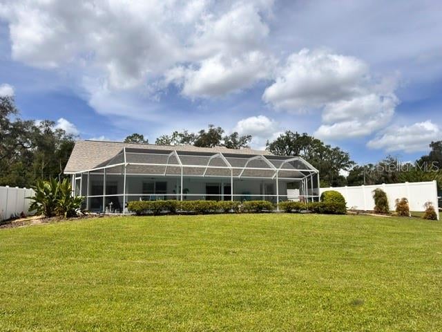 18815 CARR DRIVE