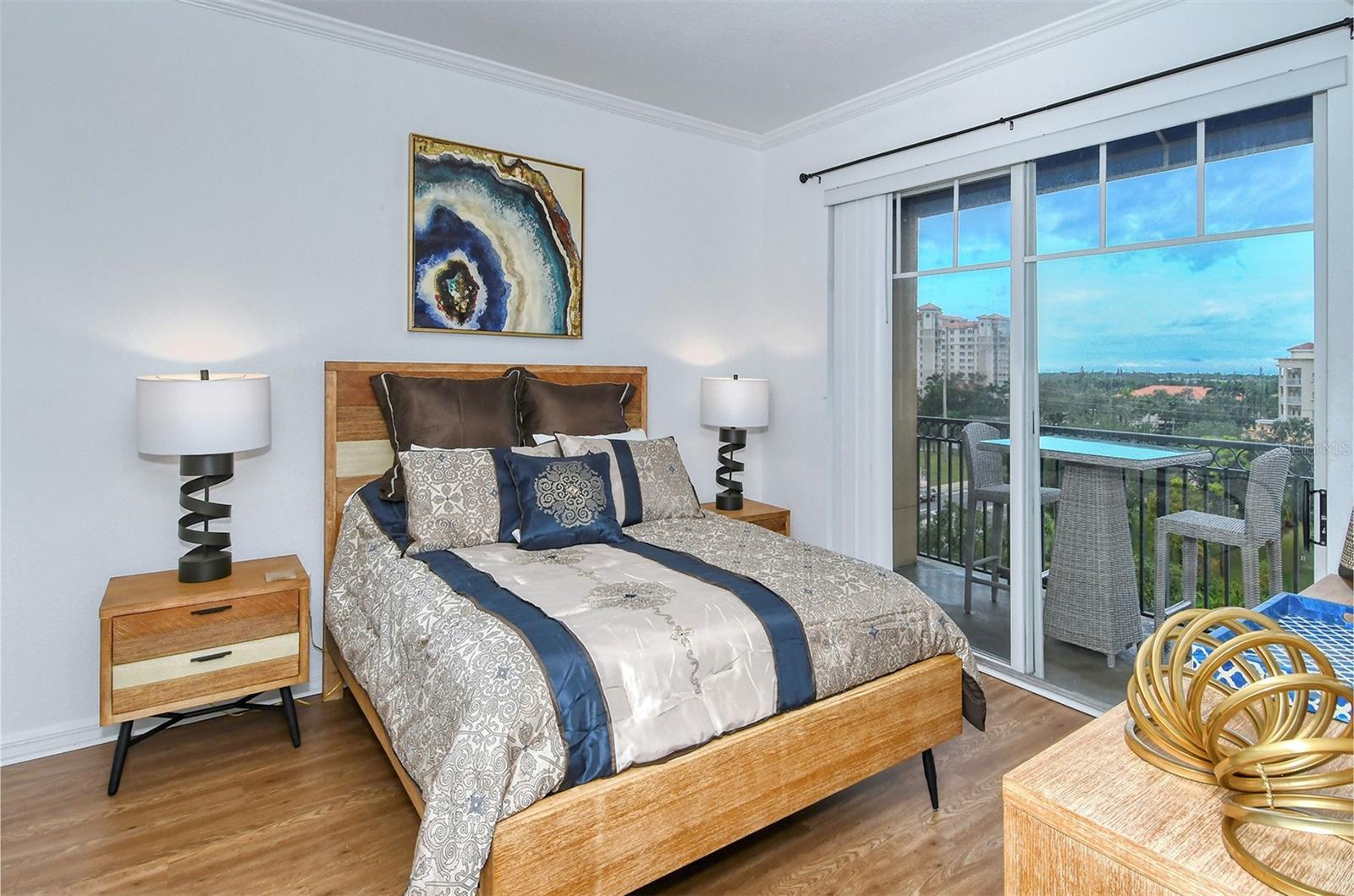 BROADWAY PROMENADE - Residential Lease