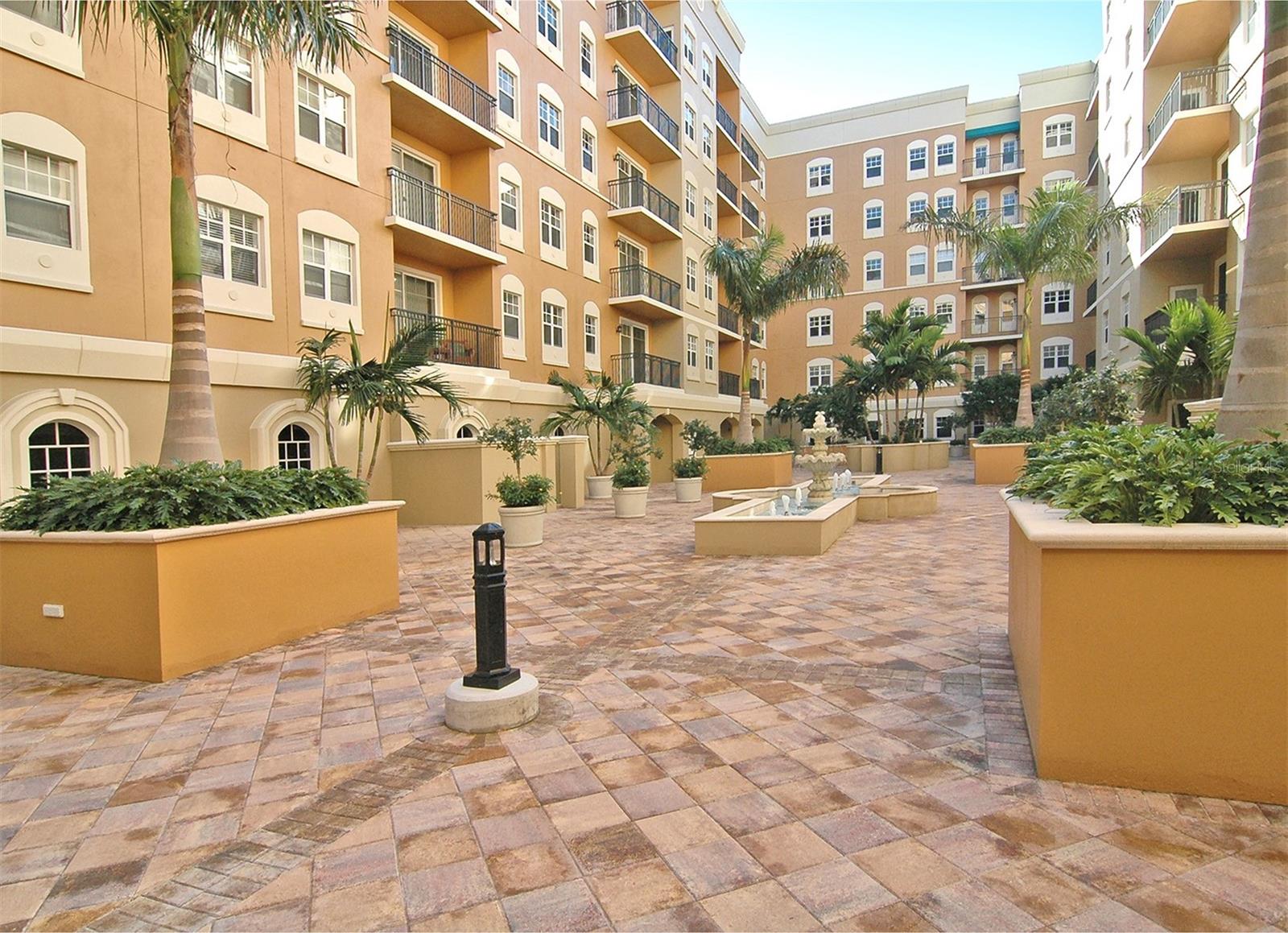 BROADWAY PROMENADE - Residential Lease