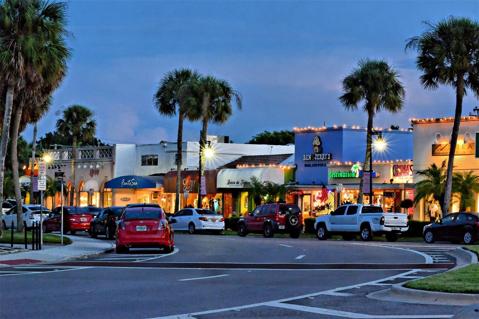 BROADWAY PROMENADE - Residential Lease