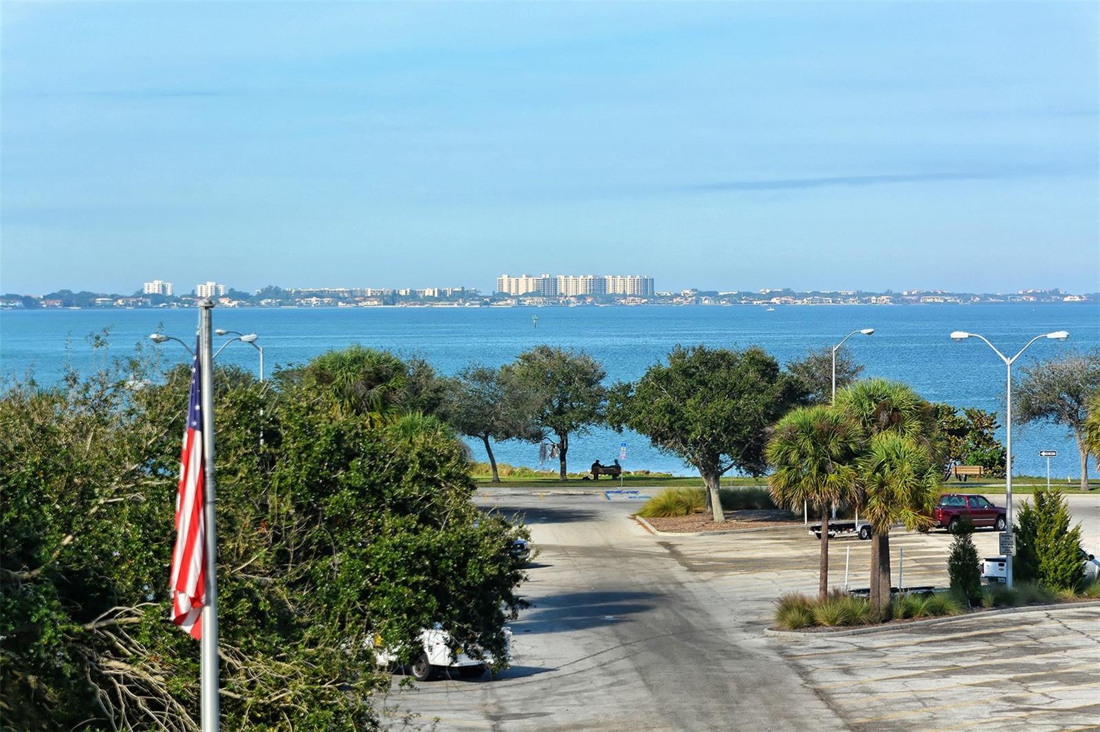 BROADWAY PROMENADE - Residential Lease