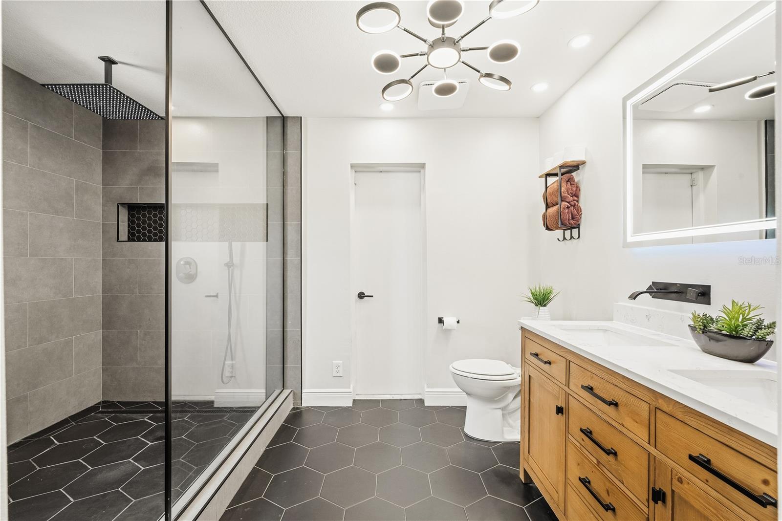 SAN SEBASTIAN HEIGHTS UNIT 1 - Residential