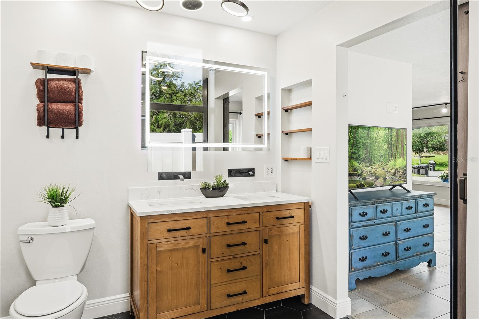 SAN SEBASTIAN HEIGHTS UNIT 1 - Residential