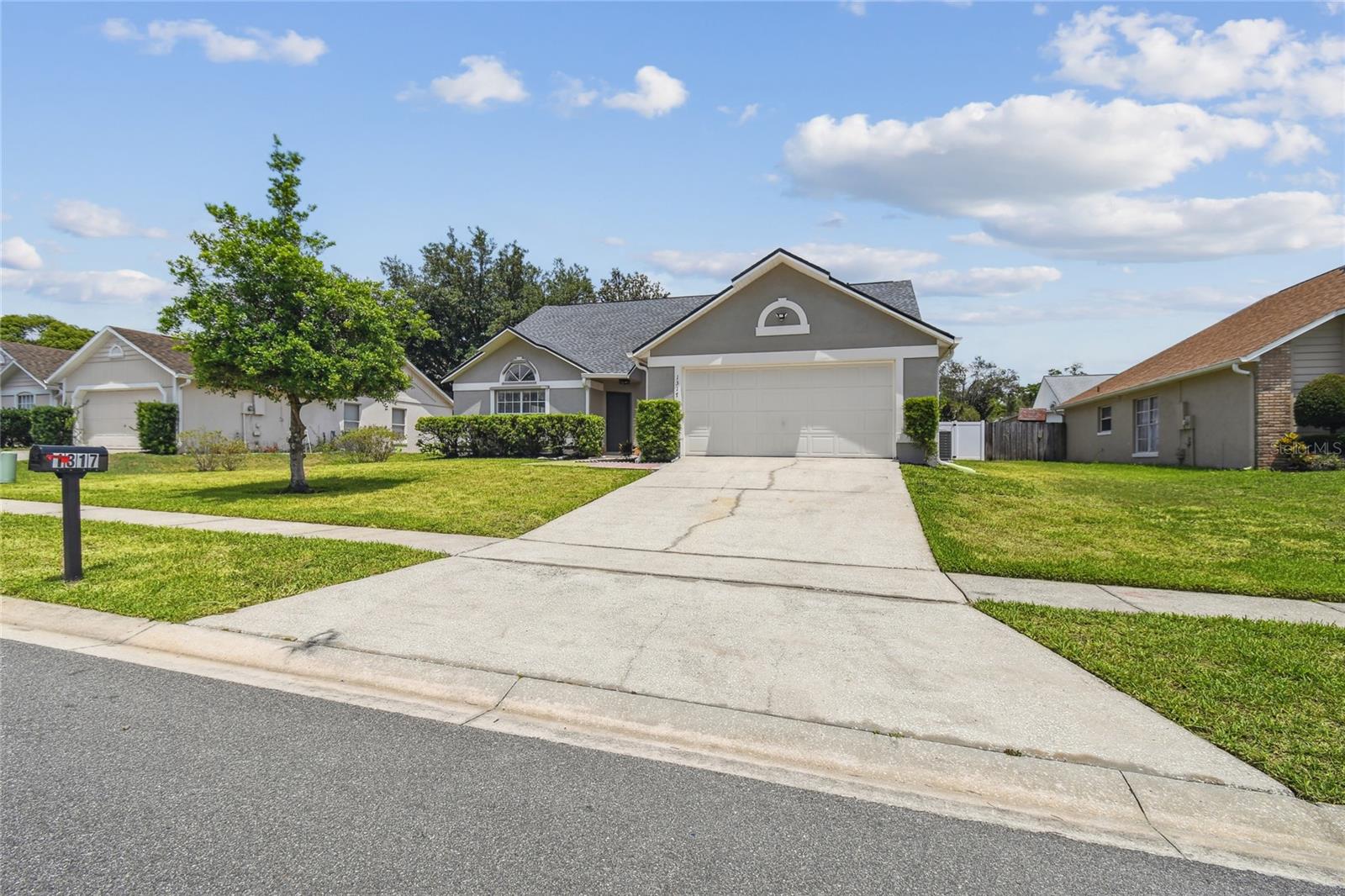 1317 RAVIDA WOODS DRIVE