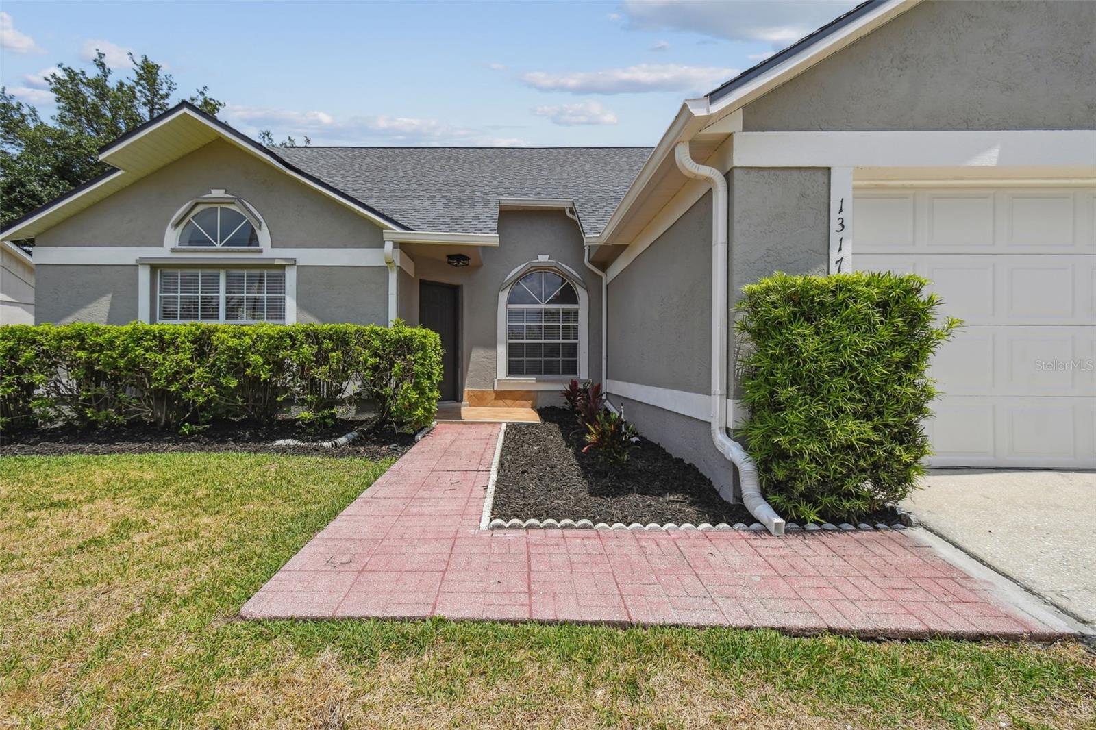 1317 RAVIDA WOODS DRIVE
