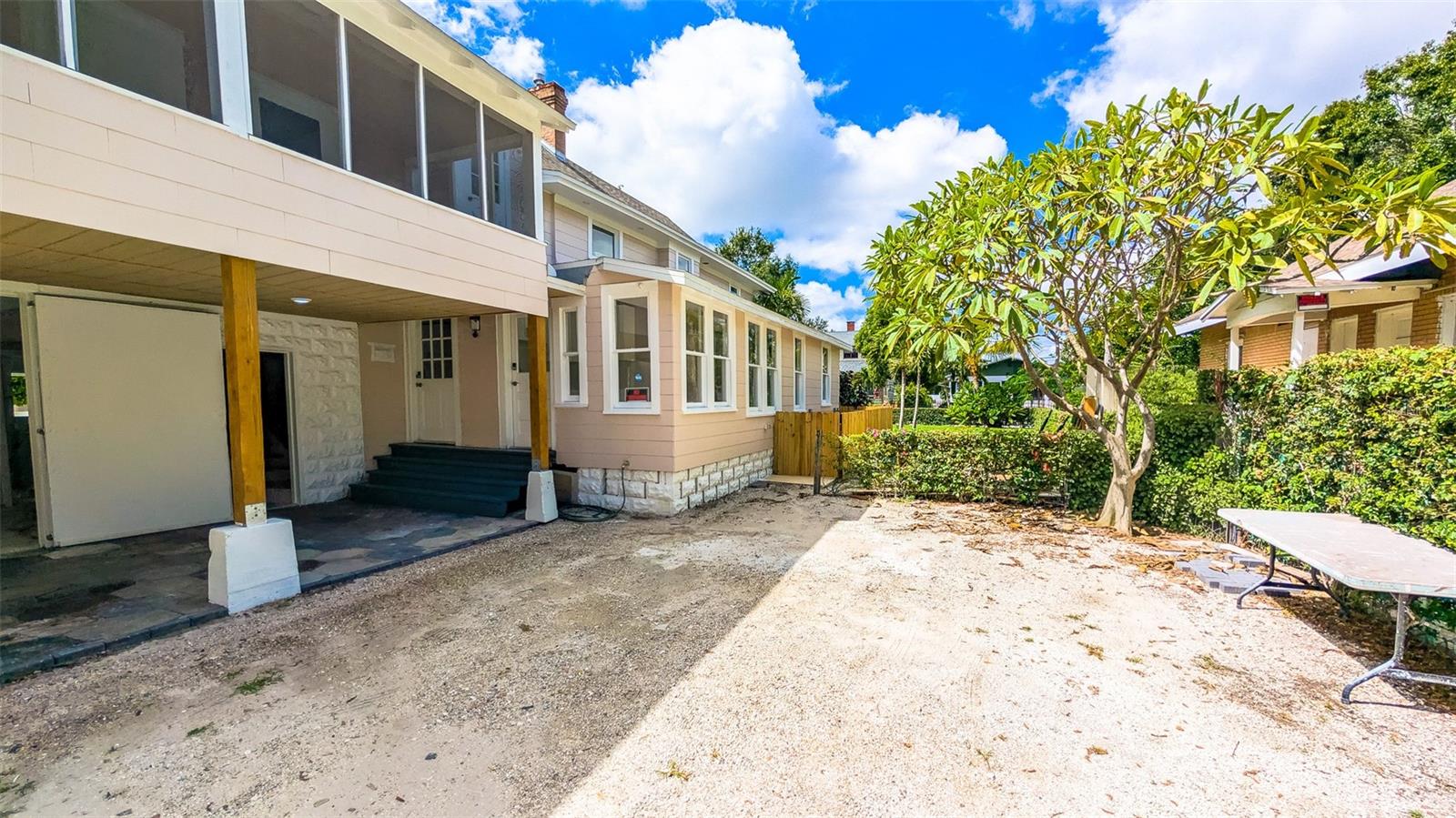 LANGS BUNGALOW COURT - Residential Income