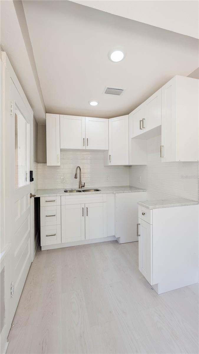 LANGS BUNGALOW COURT - Residential Income