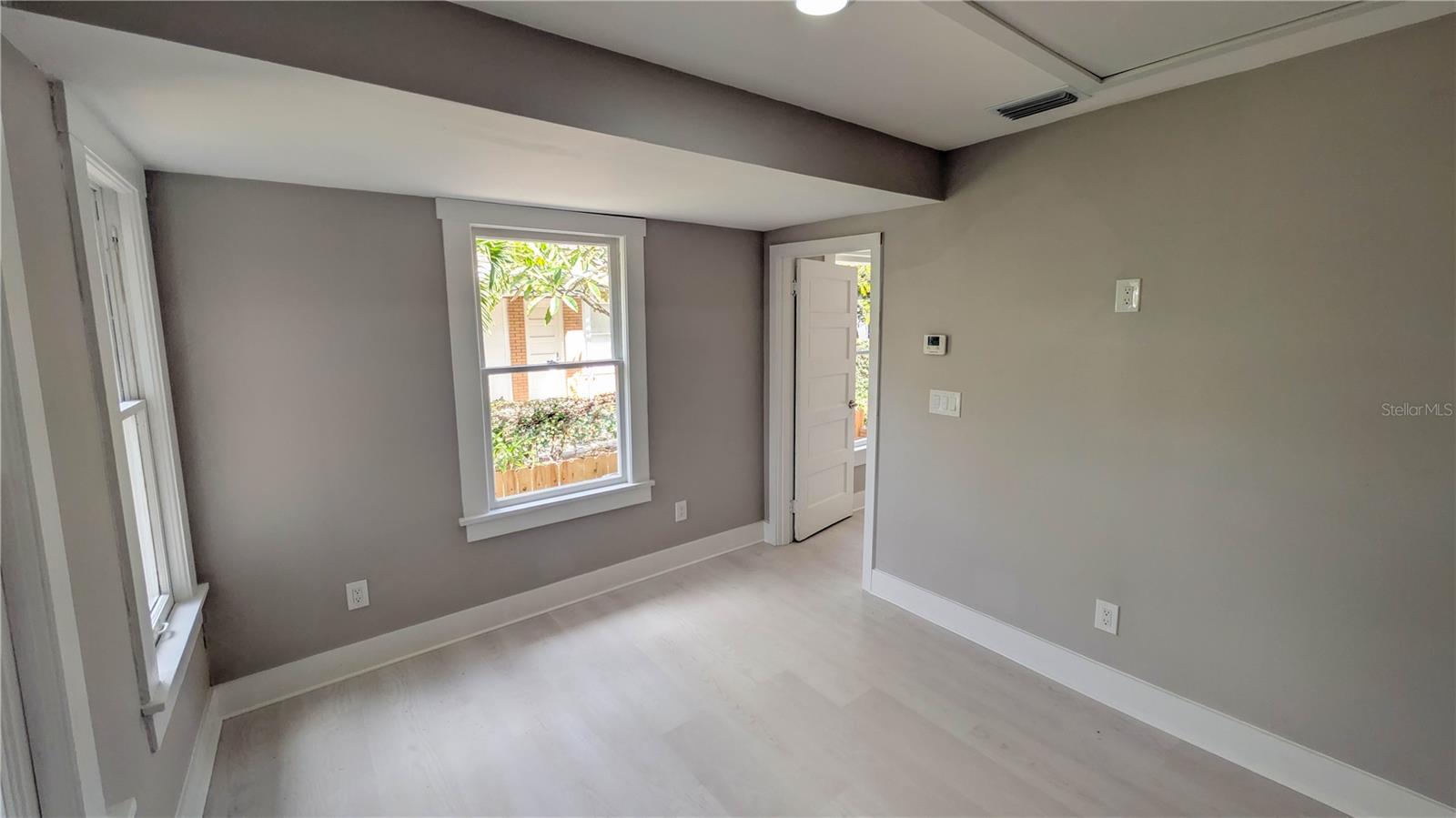 LANGS BUNGALOW COURT - Residential Income