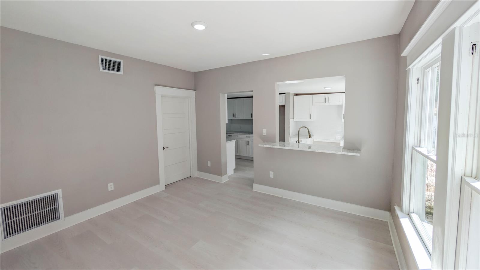 LANGS BUNGALOW COURT - Residential Income