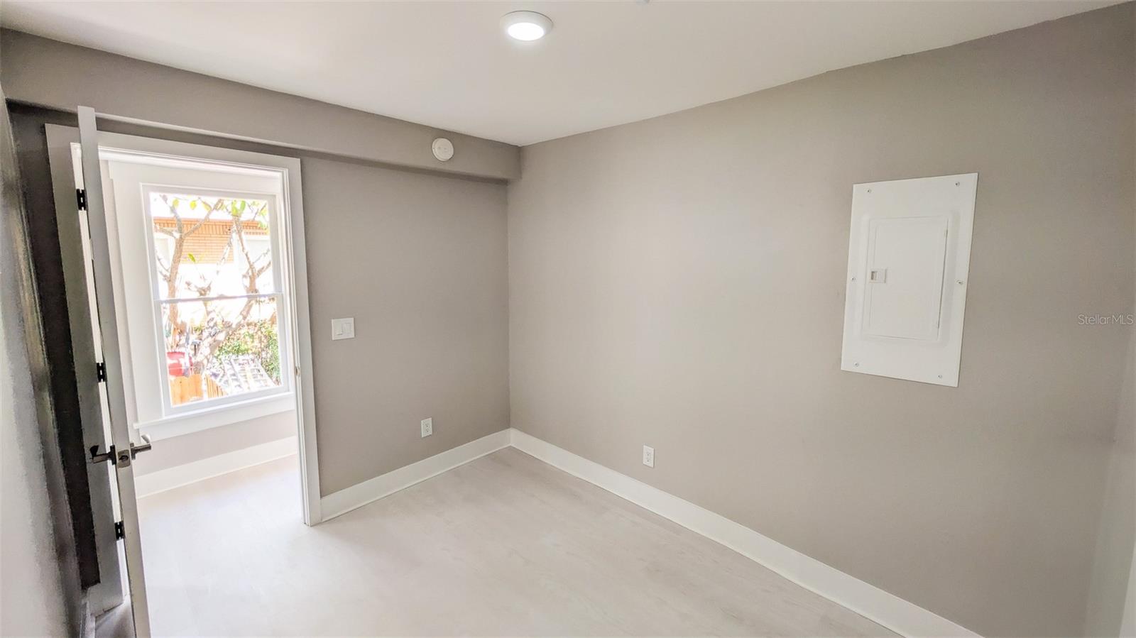 LANGS BUNGALOW COURT - Residential Income