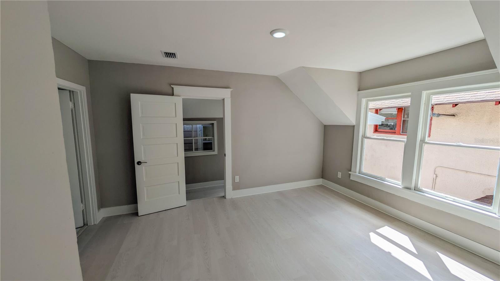 LANGS BUNGALOW COURT - Residential Income