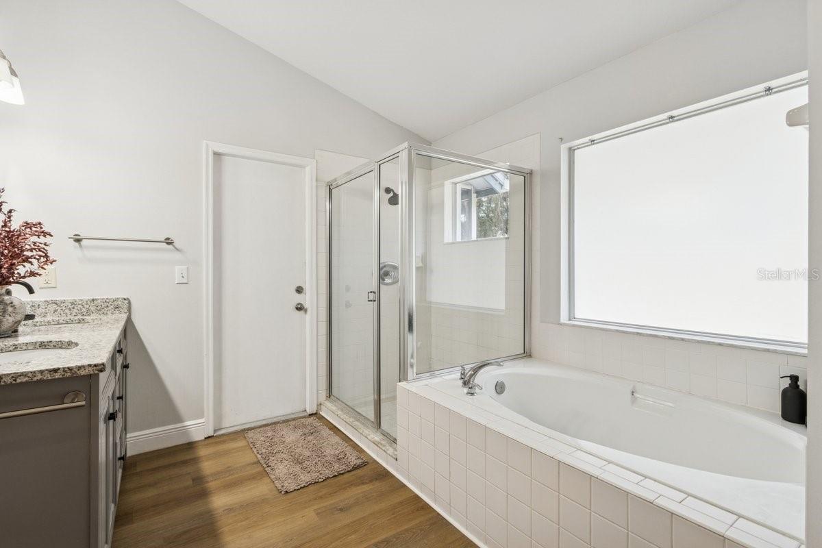 ESTATES AT BENT OAKS - Residential