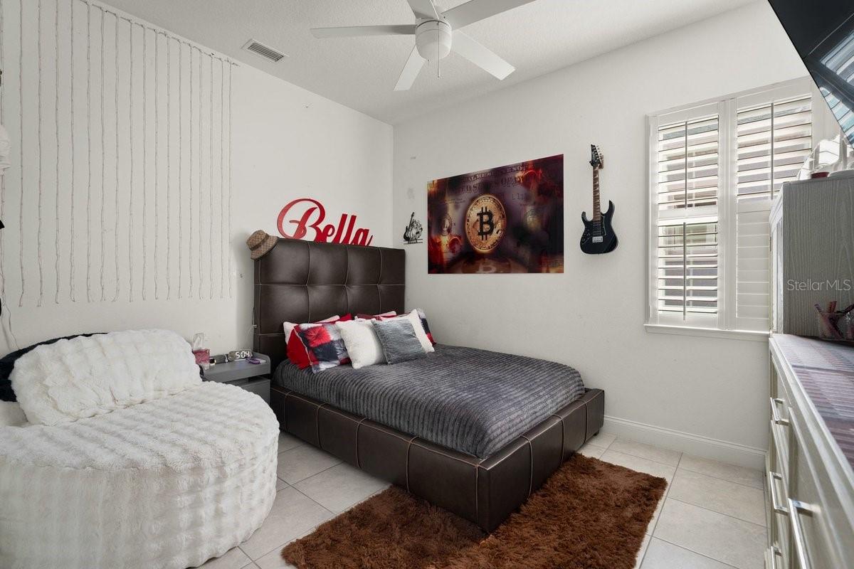 MOSAIC PH 1B - Residential