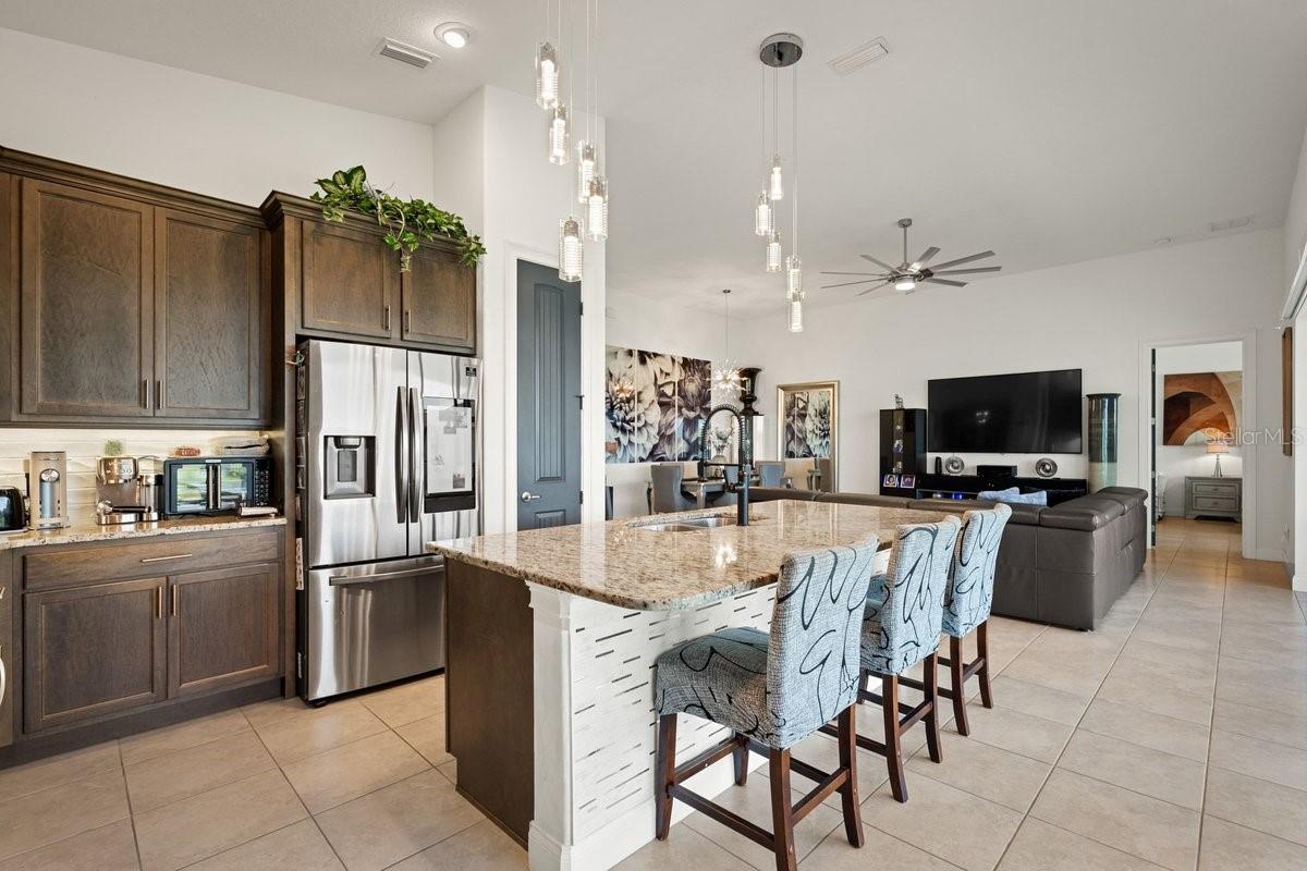 MOSAIC PH 1B - Residential