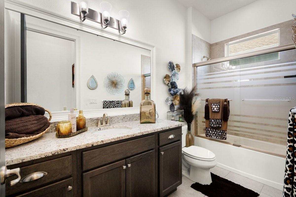 MOSAIC PH 1B - Residential