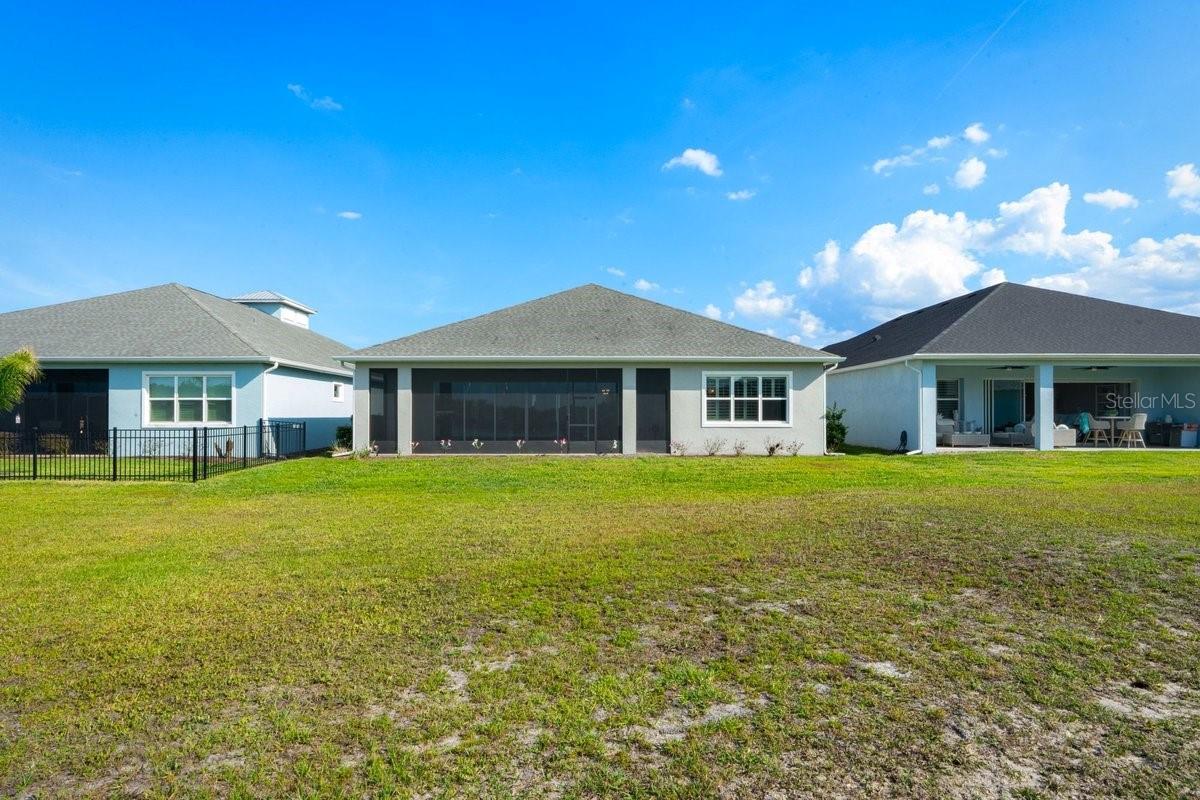 MOSAIC PH 1B - Residential