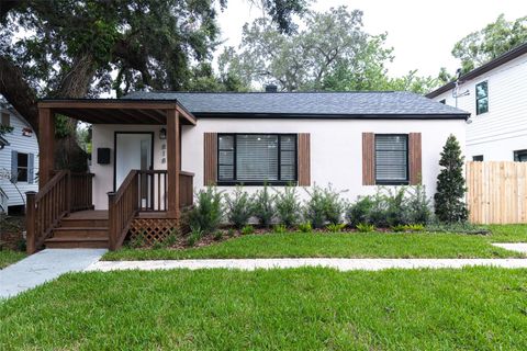 Photo of 818 W Plymouth Street, Tampa, FL 33603 (MLS # TB8426558)