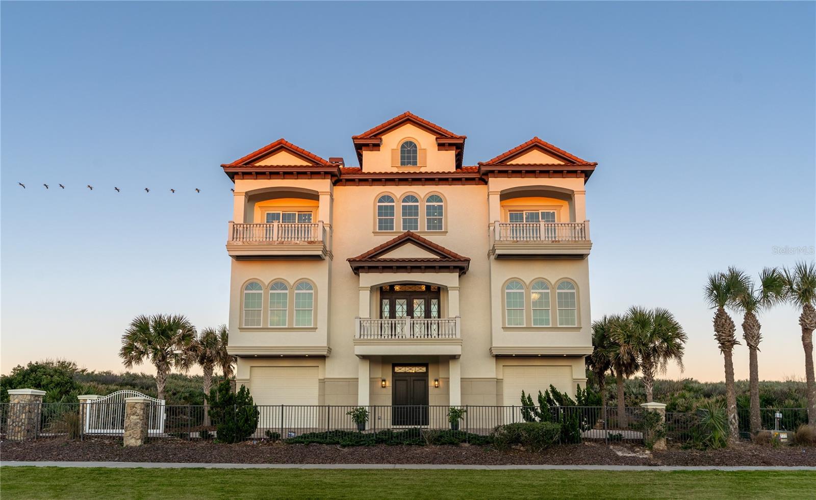 HAMMOCK DUNES - Residential