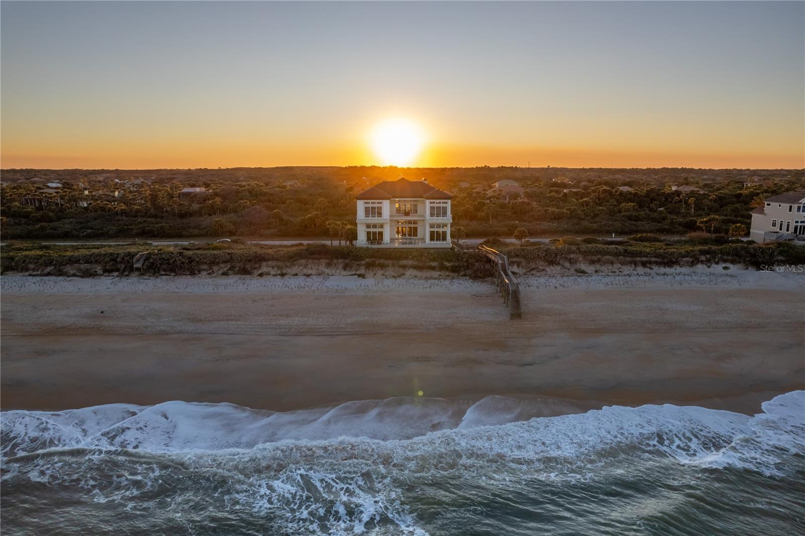 HAMMOCK DUNES - Residential