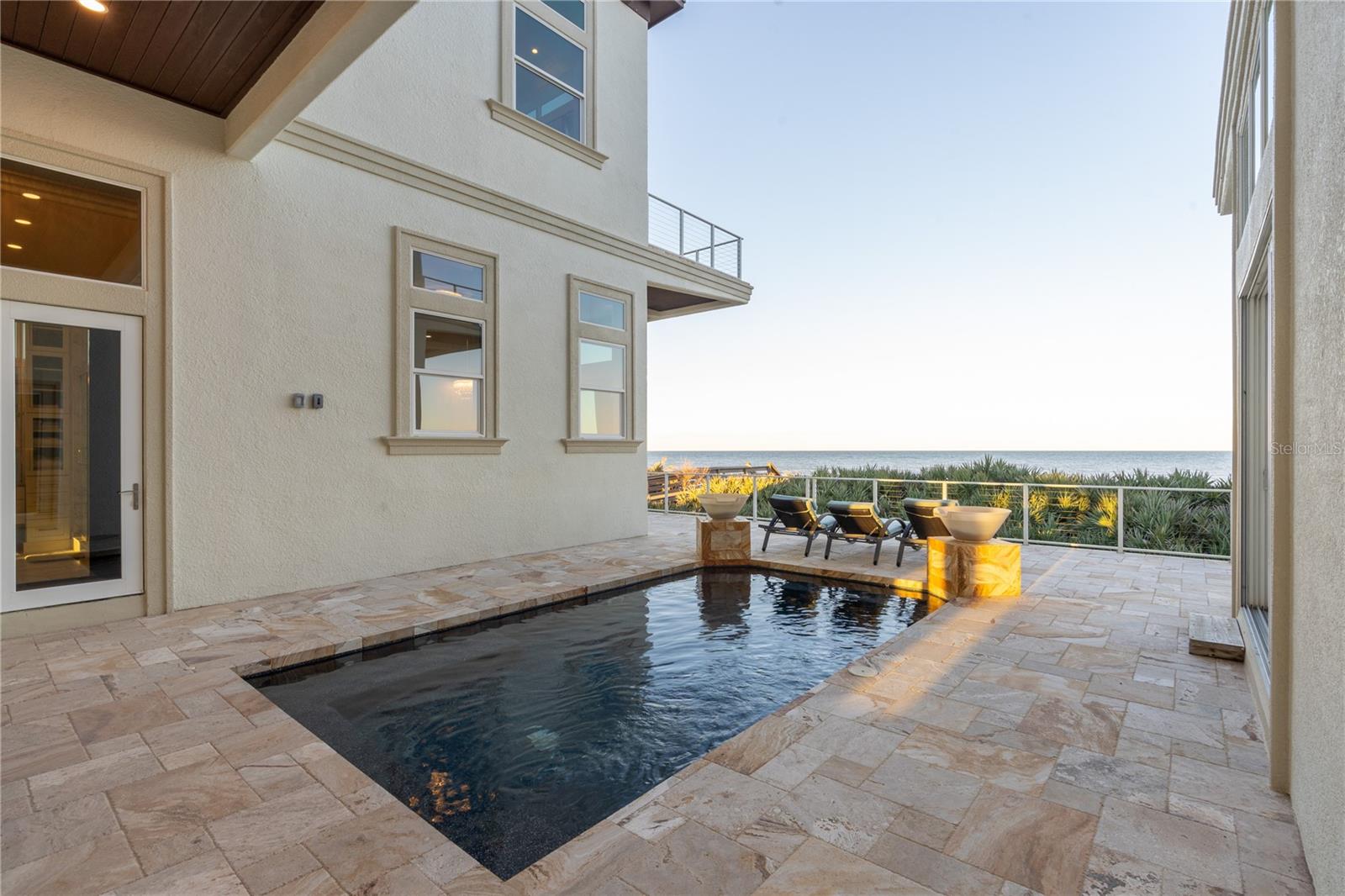 HAMMOCK DUNES - Residential