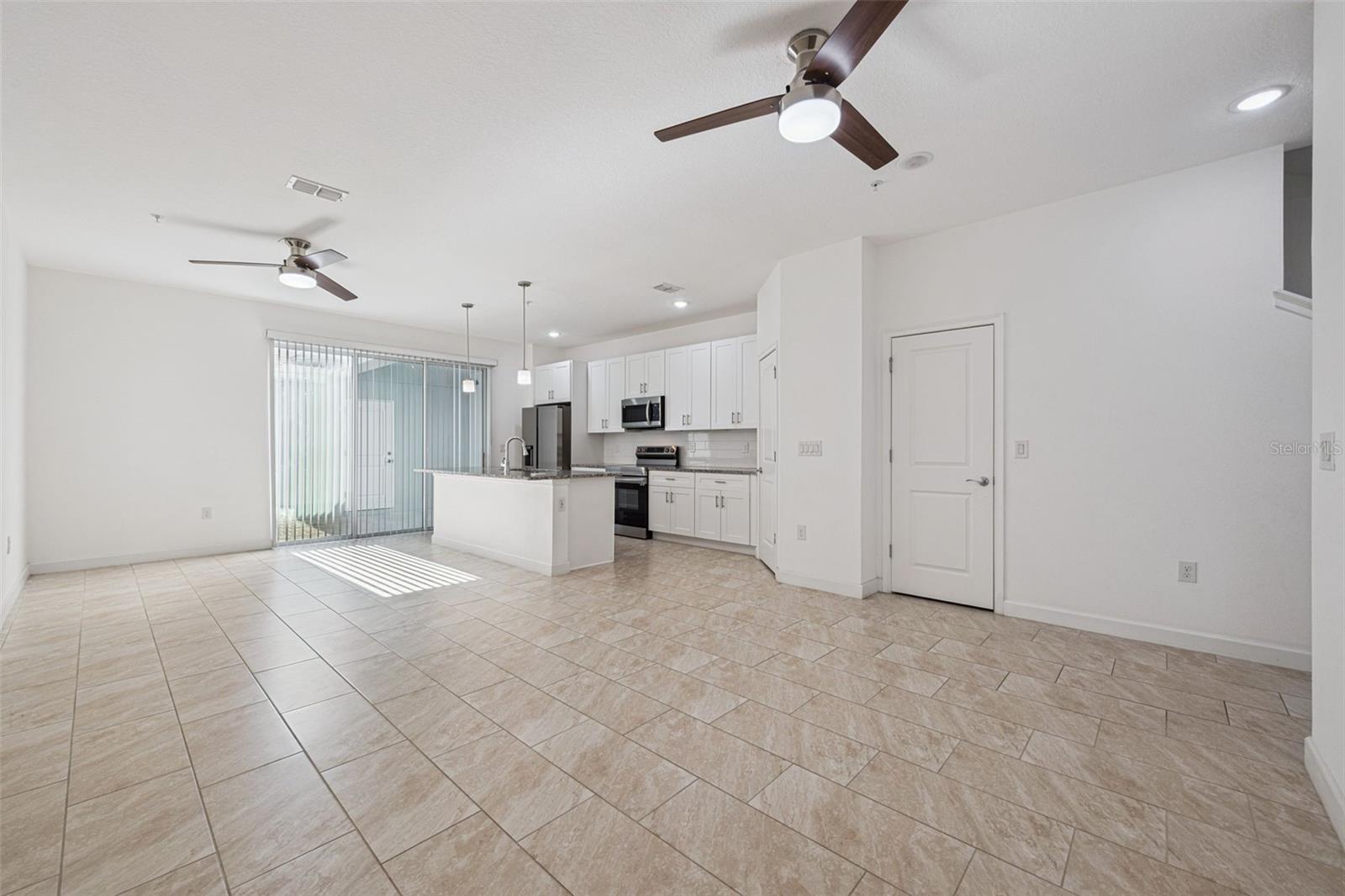 ROYAL ESTATES - Residential