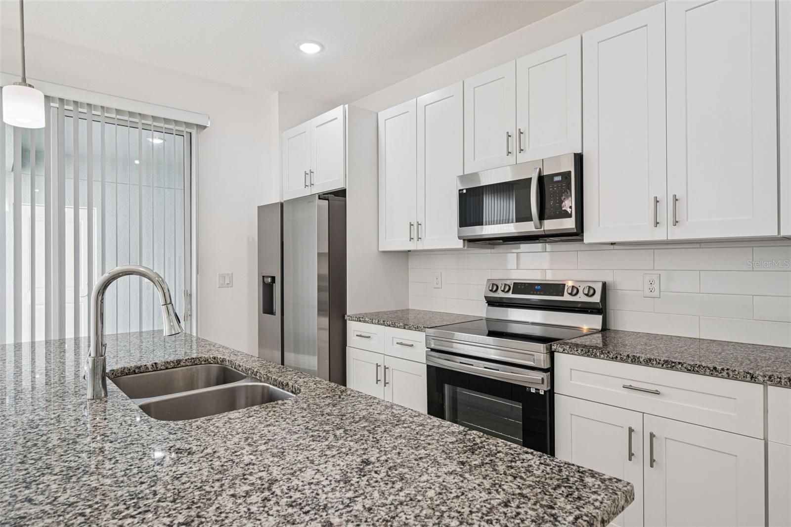 ROYAL ESTATES - Residential