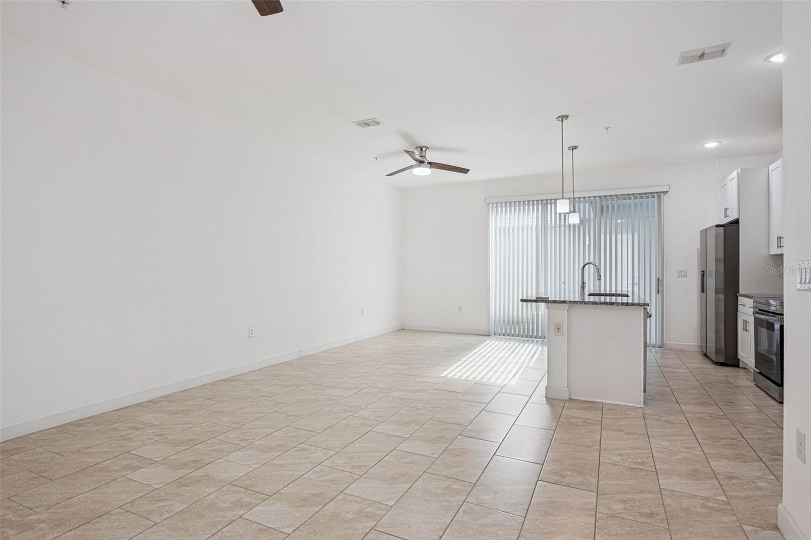 ROYAL ESTATES - Residential