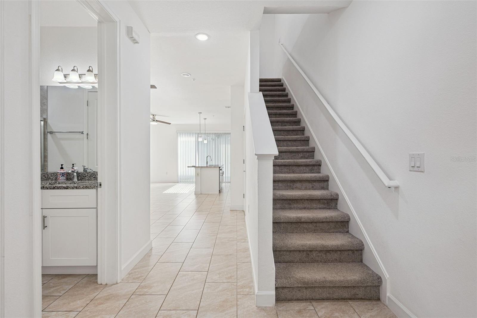 ROYAL ESTATES - Residential