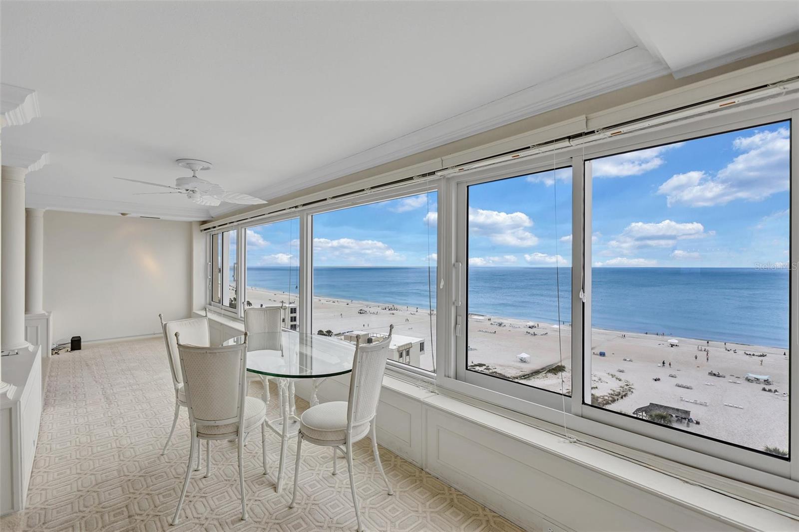 HORIZONS WEST - Residential