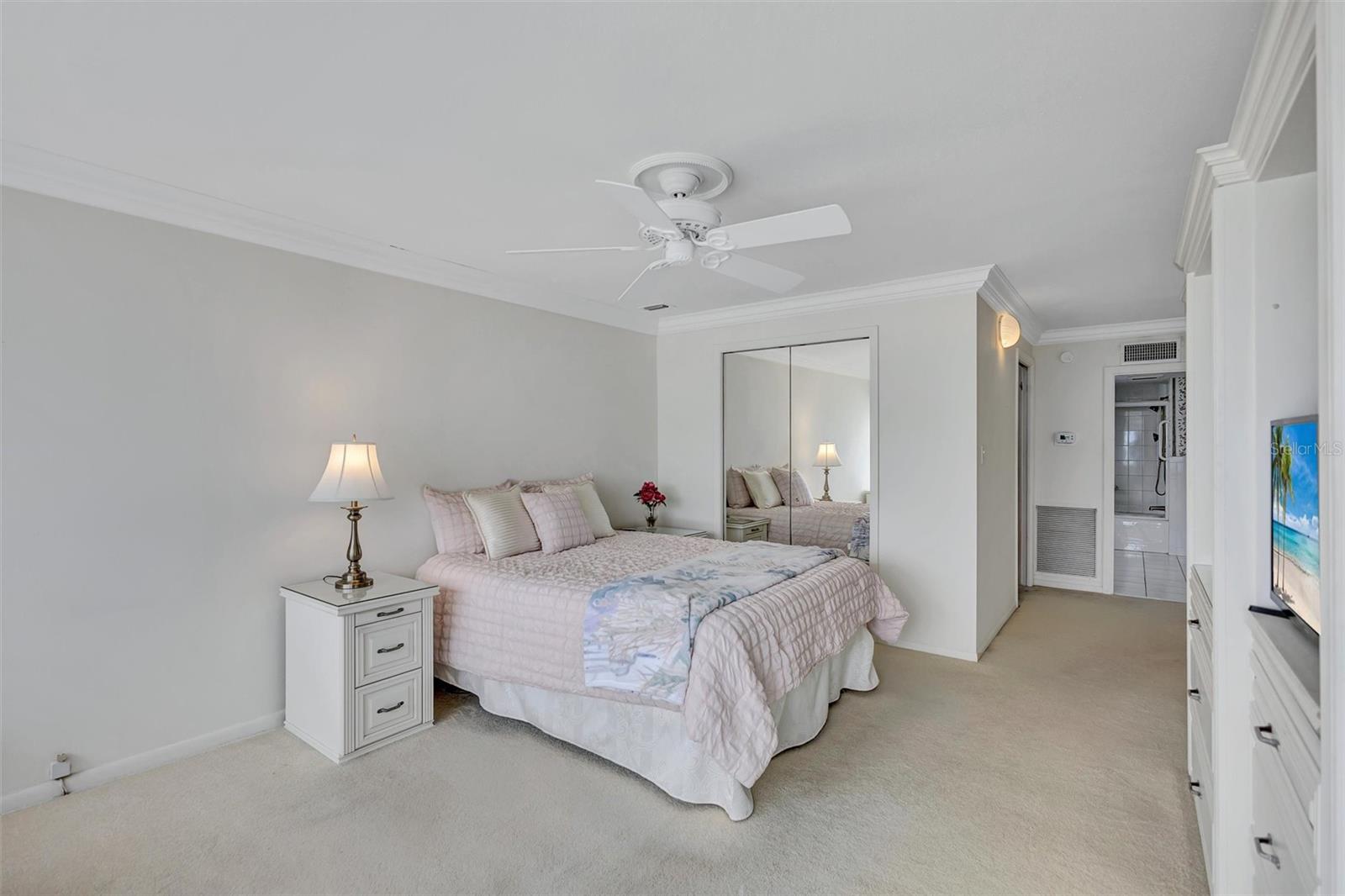 HORIZONS WEST - Residential