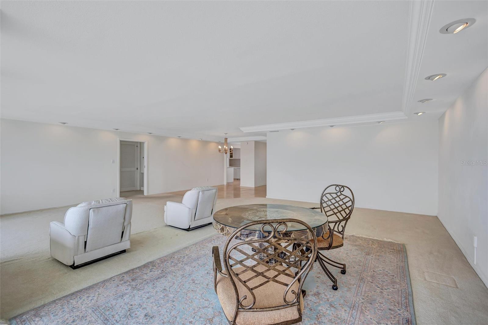 HORIZONS WEST - Residential