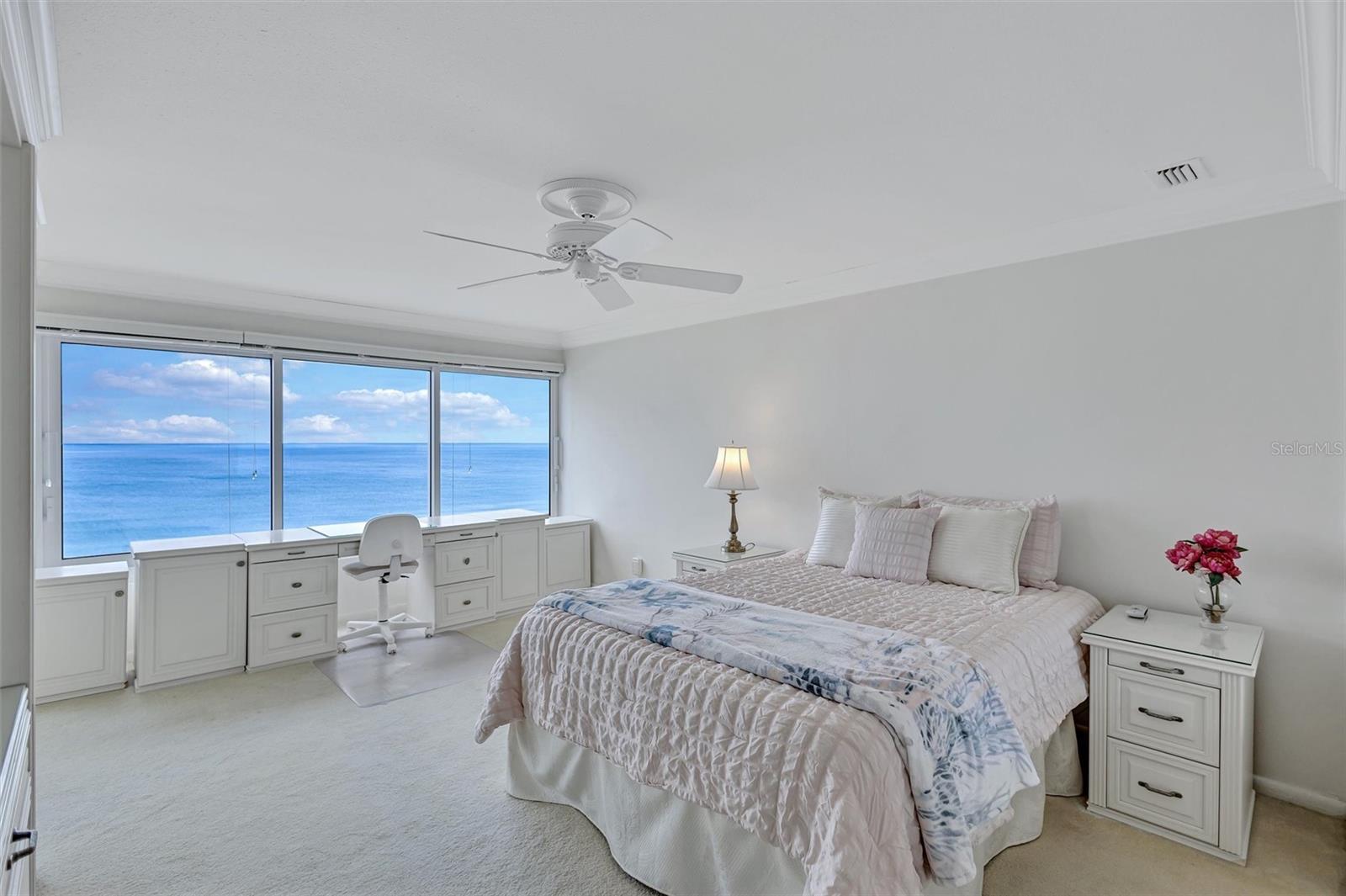 HORIZONS WEST - Residential