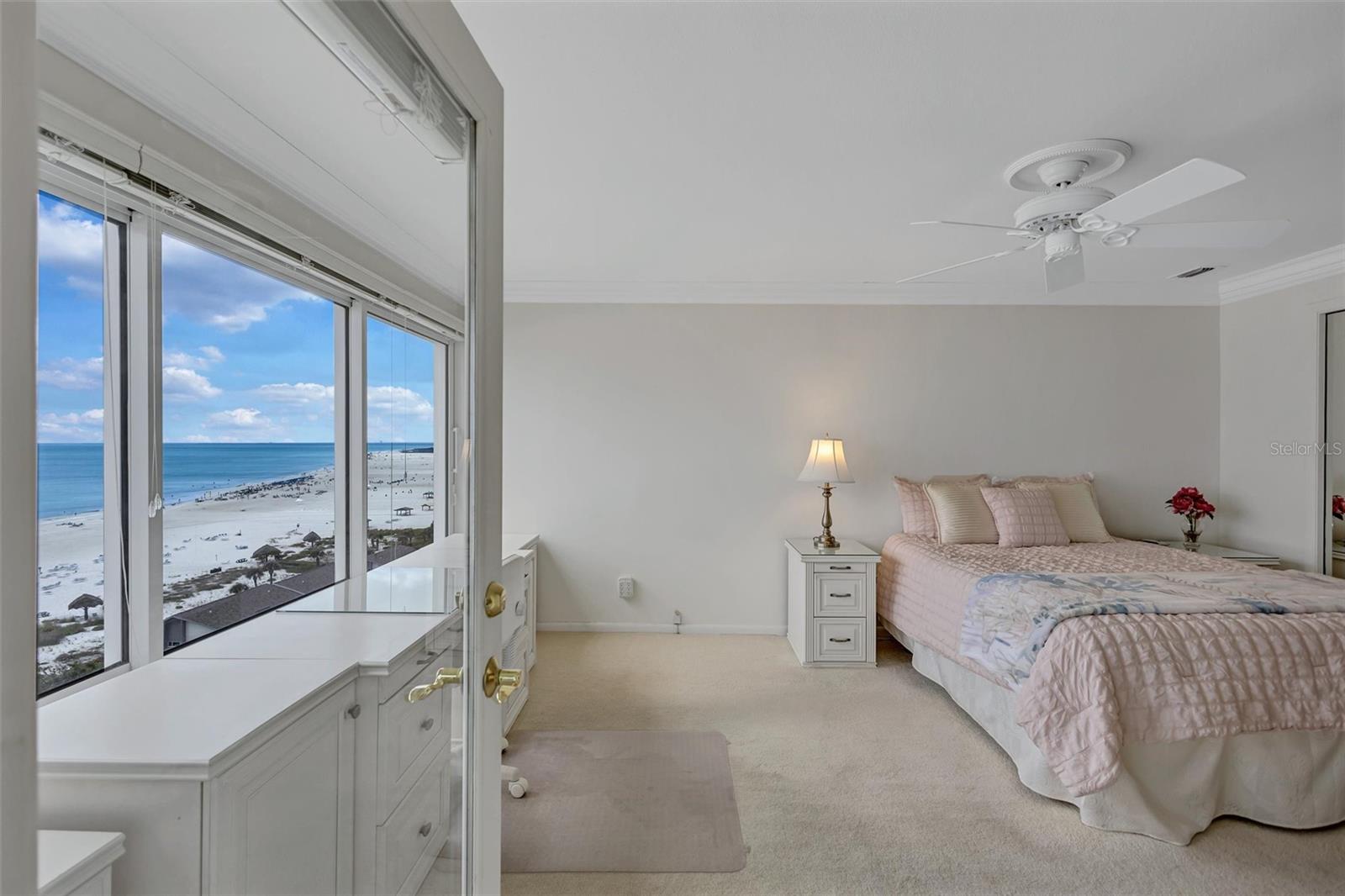 HORIZONS WEST - Residential