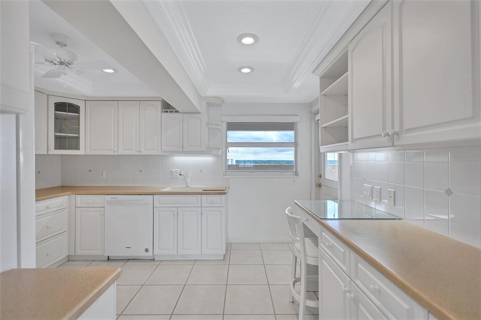 HORIZONS WEST - Residential