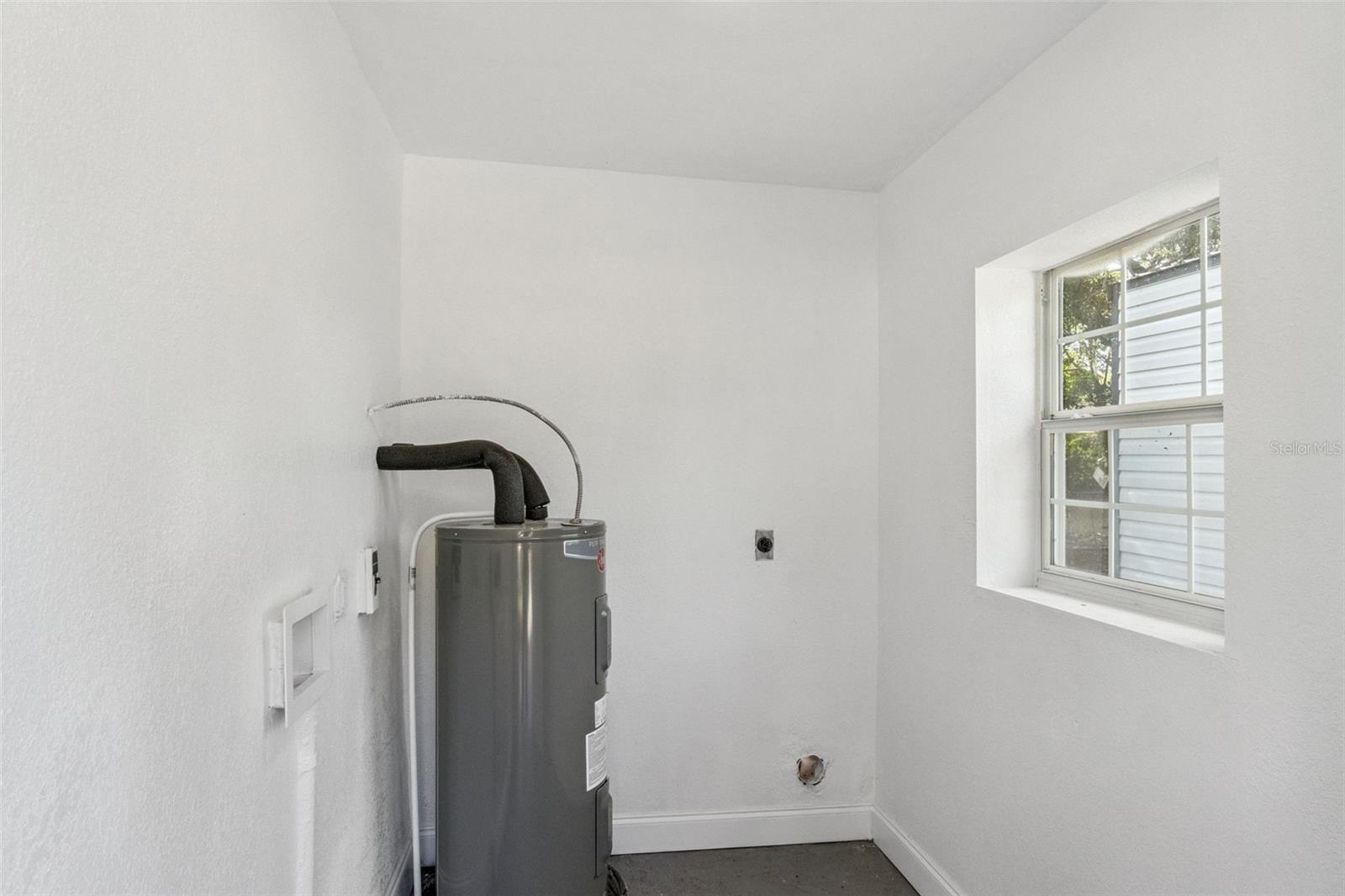 HUGHEY HEIGHTS - Residential