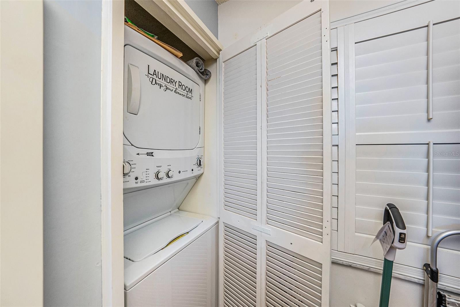 MARINA TOWER A CONDO - Residential