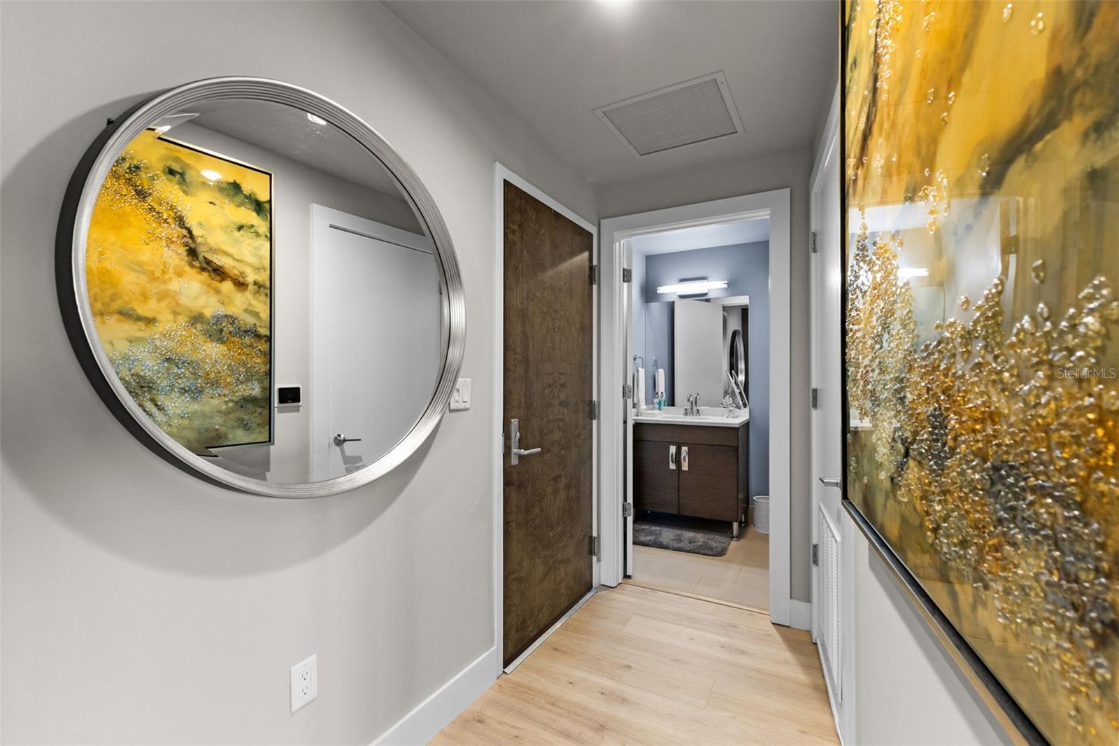 199 DALI BOULEVARD 901