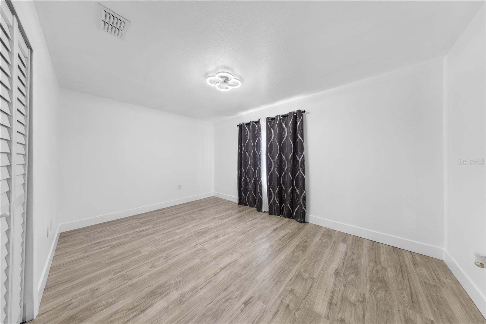 GREENVIEW AT SILVER PINES - Residential