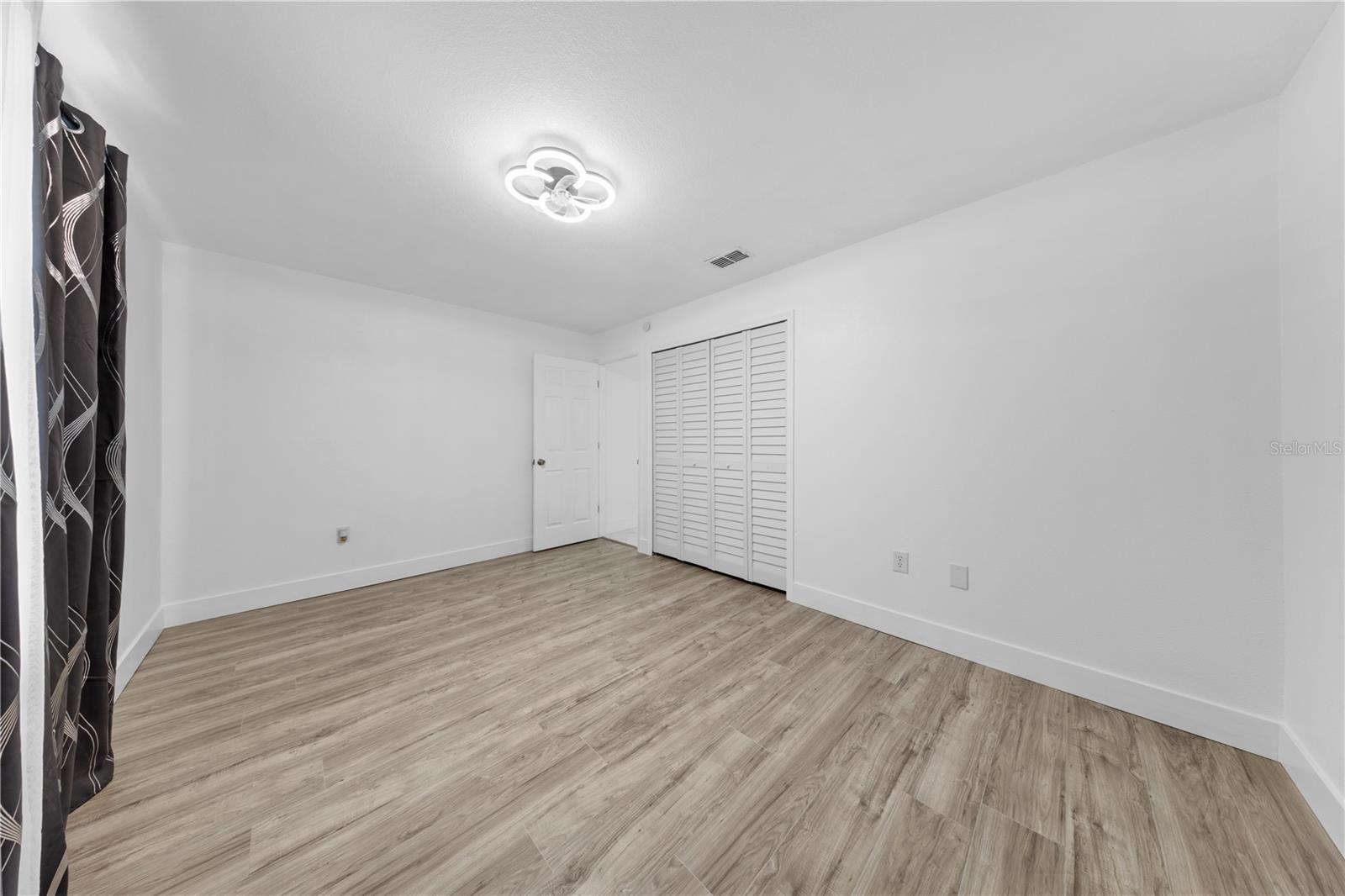 GREENVIEW AT SILVER PINES - Residential