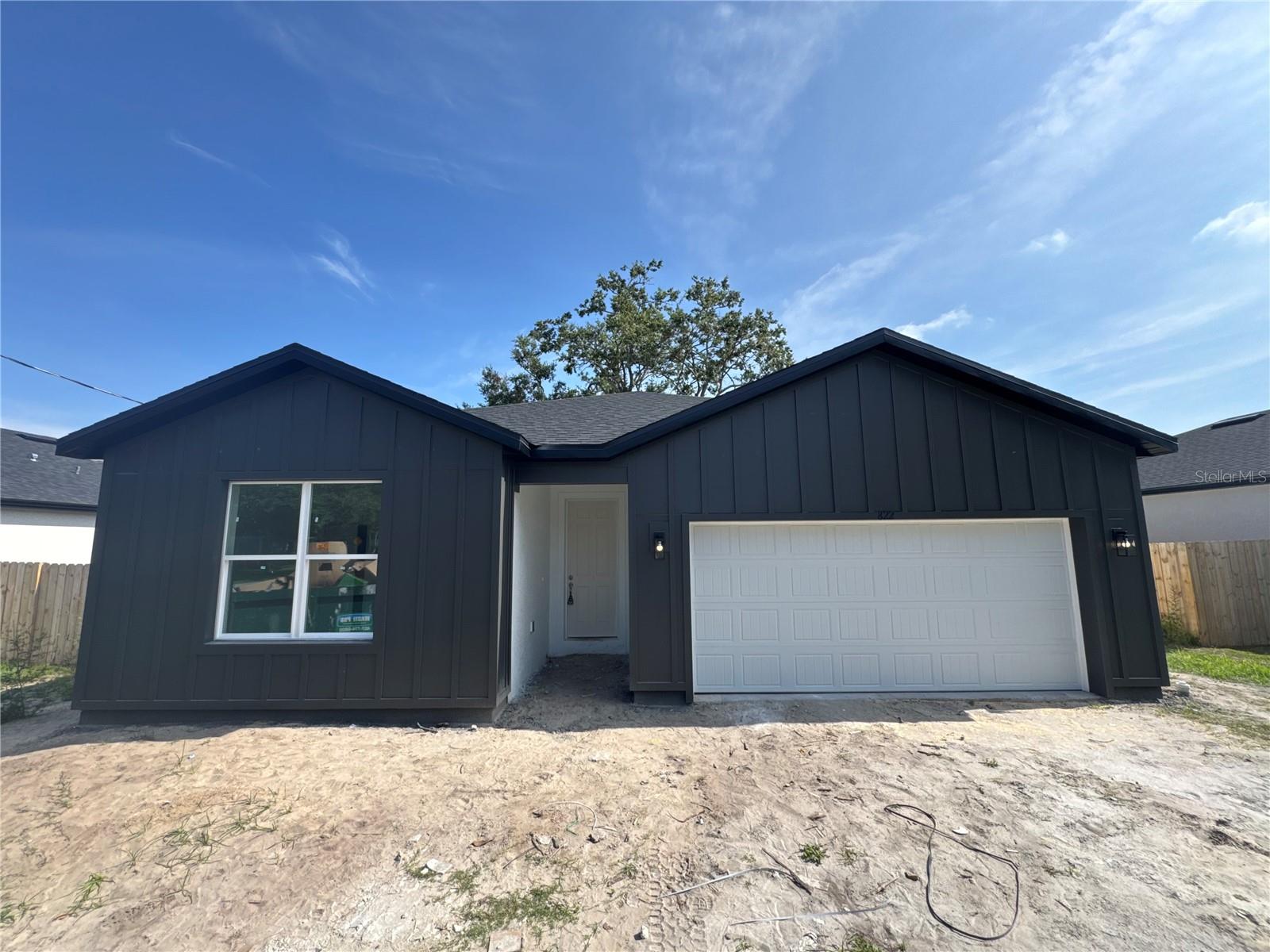 822 W 24TH STREET