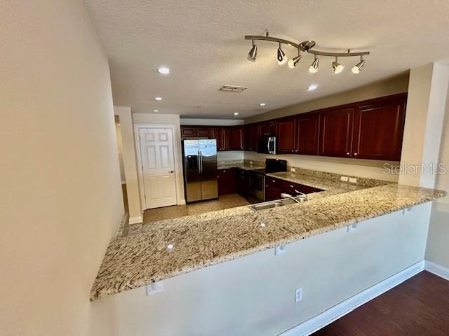 GATEWAY AT RIVERWALK A CONDO THIRD AMD - Residential