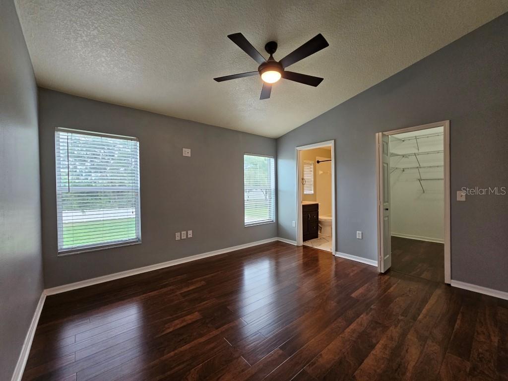 LAKEWOOD RIDGE TWNHMS - Residential Lease