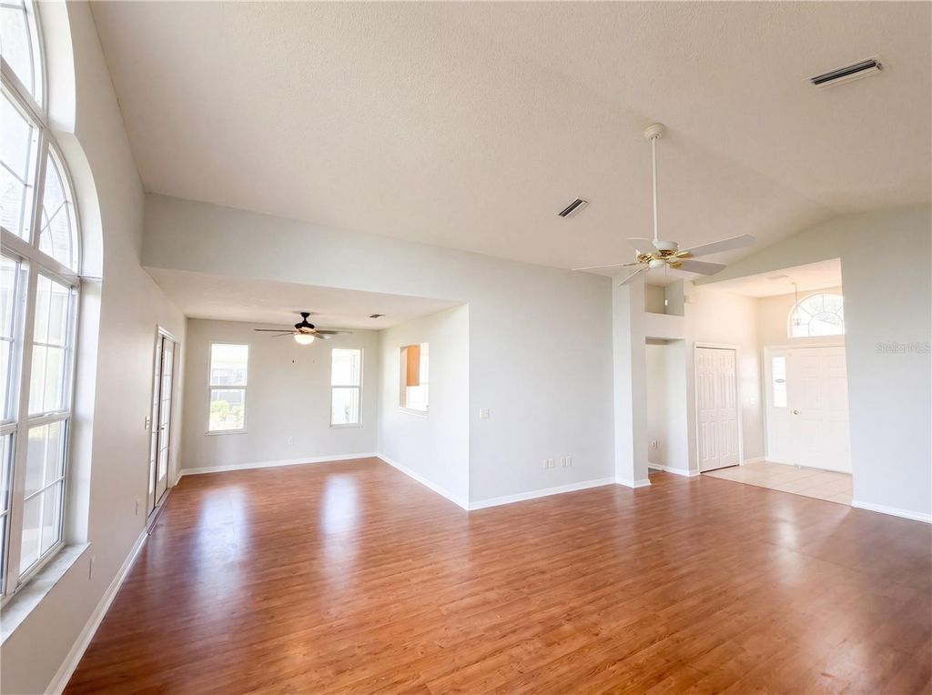 Photo of 1407 Figueroa Street, The Villages, FL 32162 (MLS # O6402625)