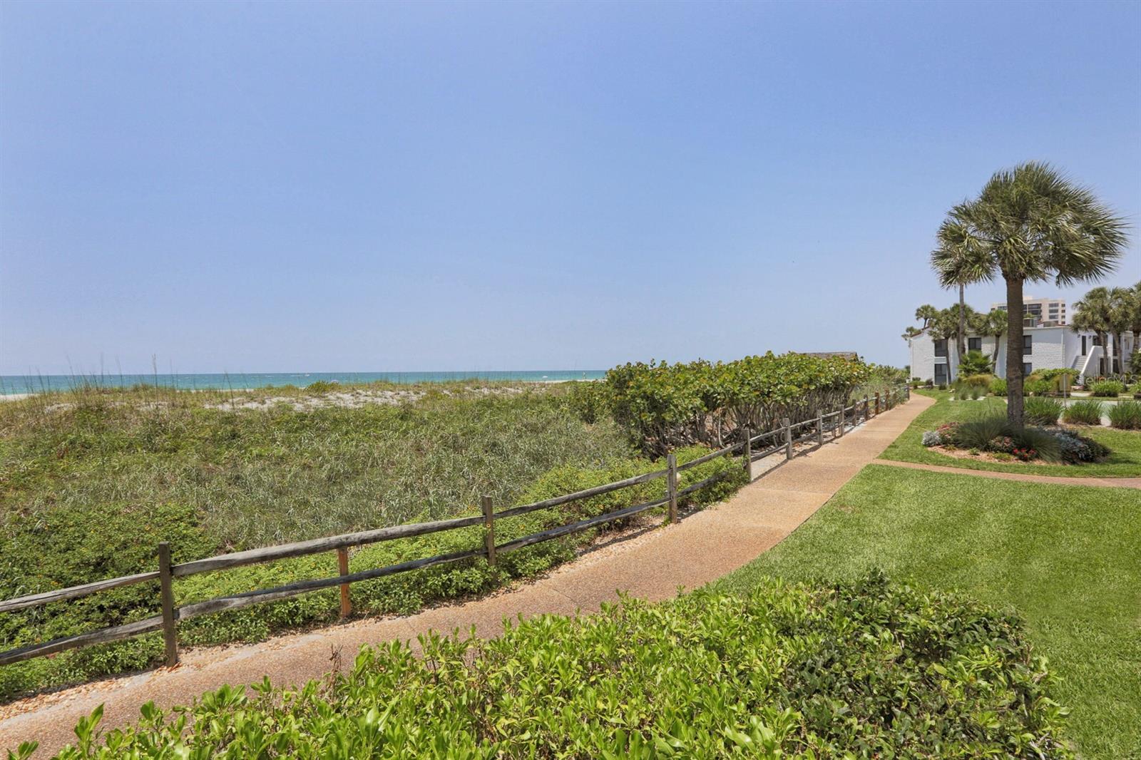 ALDEA MAR - Residential