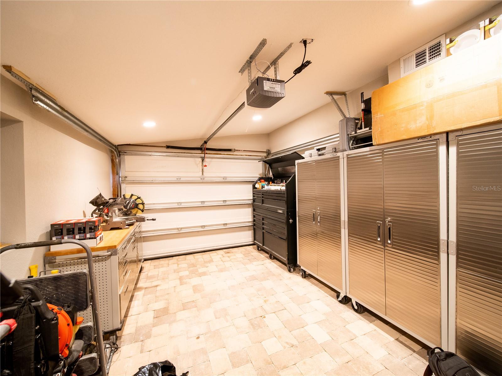 THOBURNS NEW SMYRNA BEACH - Residential