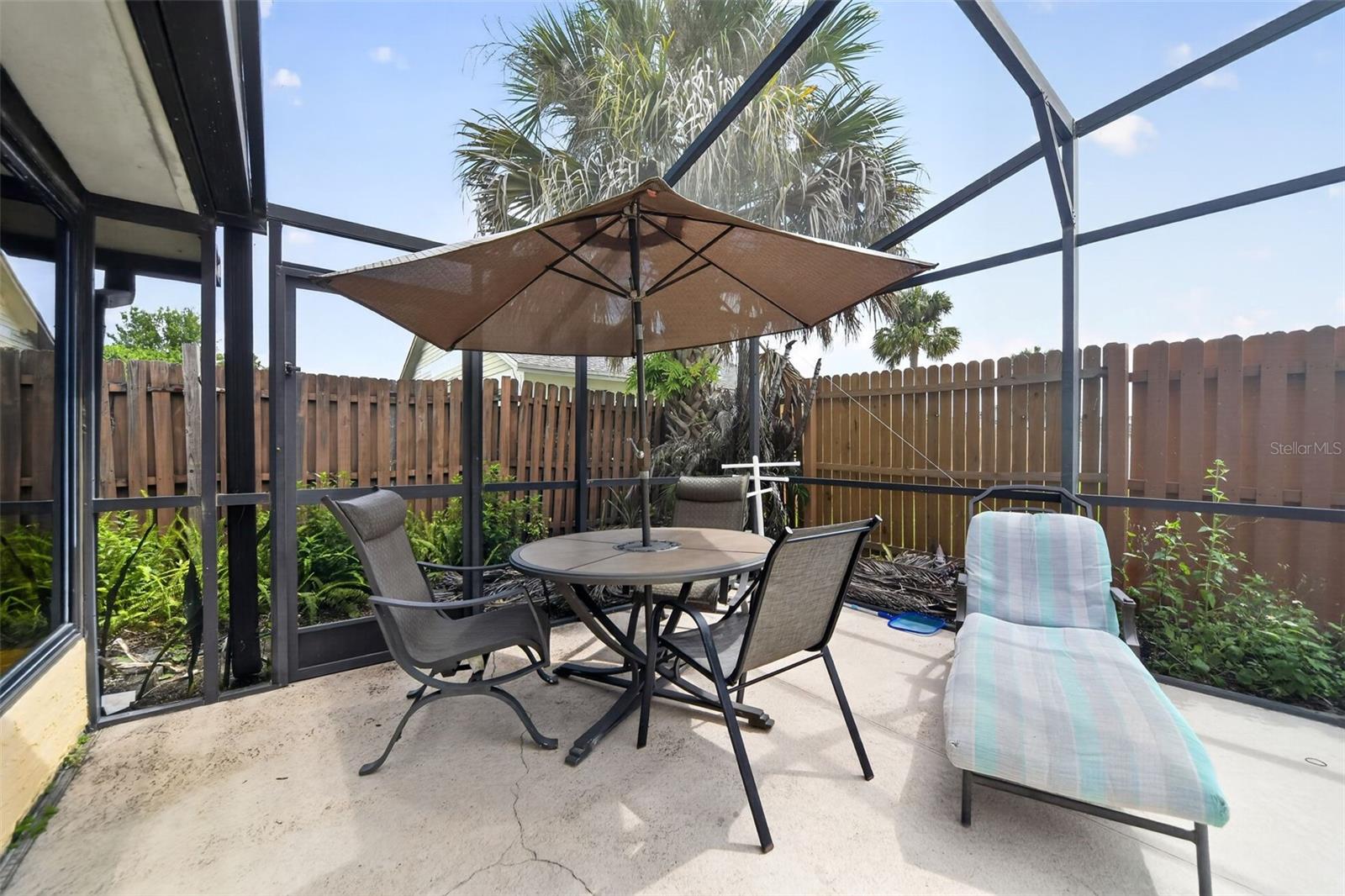INDIAN WELLS UNIT 2 - Residential