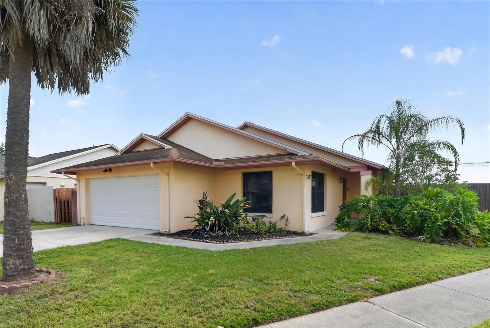 INDIAN WELLS UNIT 2 - Residential