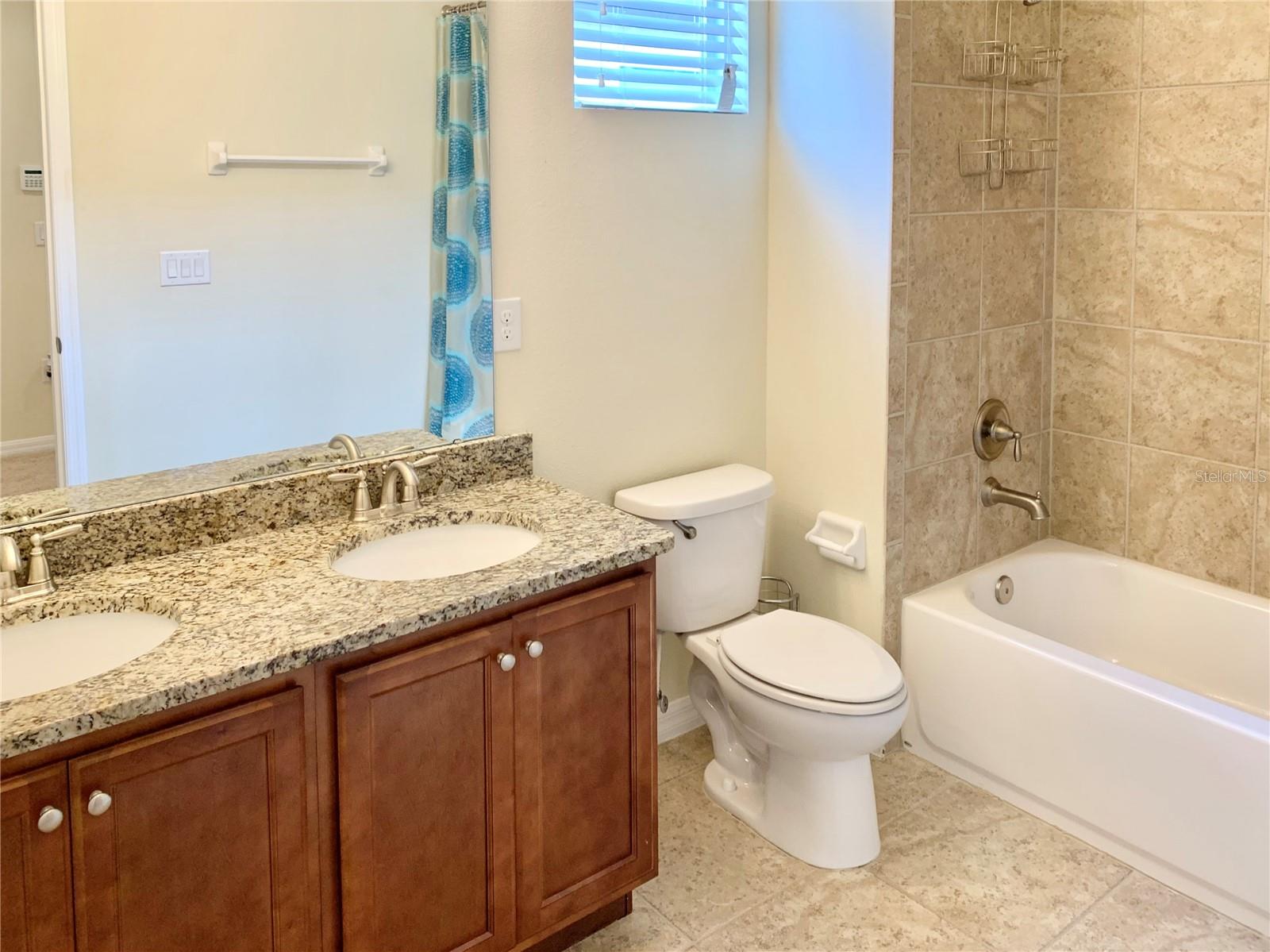 SUMMERPORT TRAIL PH 2 - Residential Lease