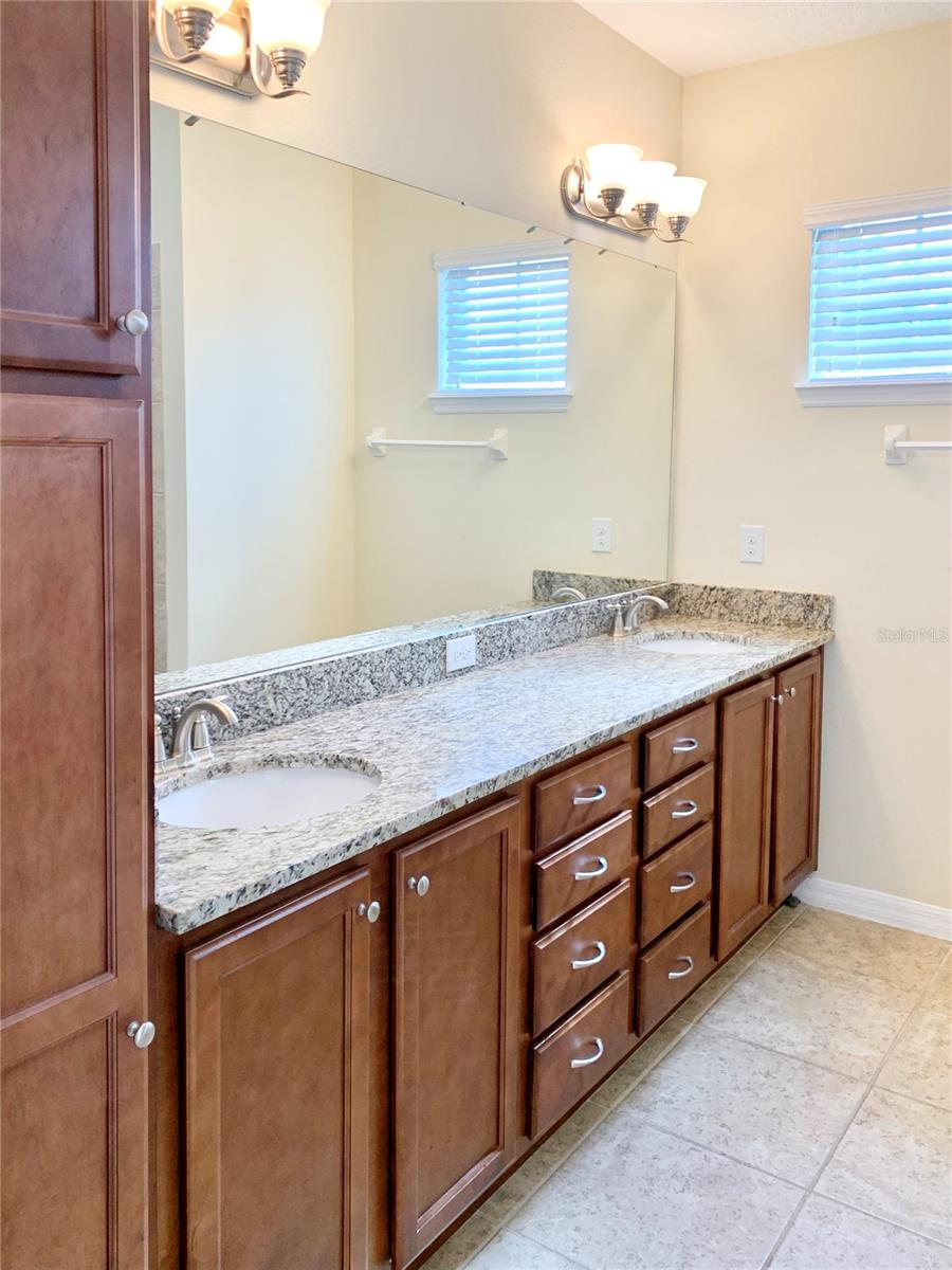 SUMMERPORT TRAIL PH 2 - Residential Lease